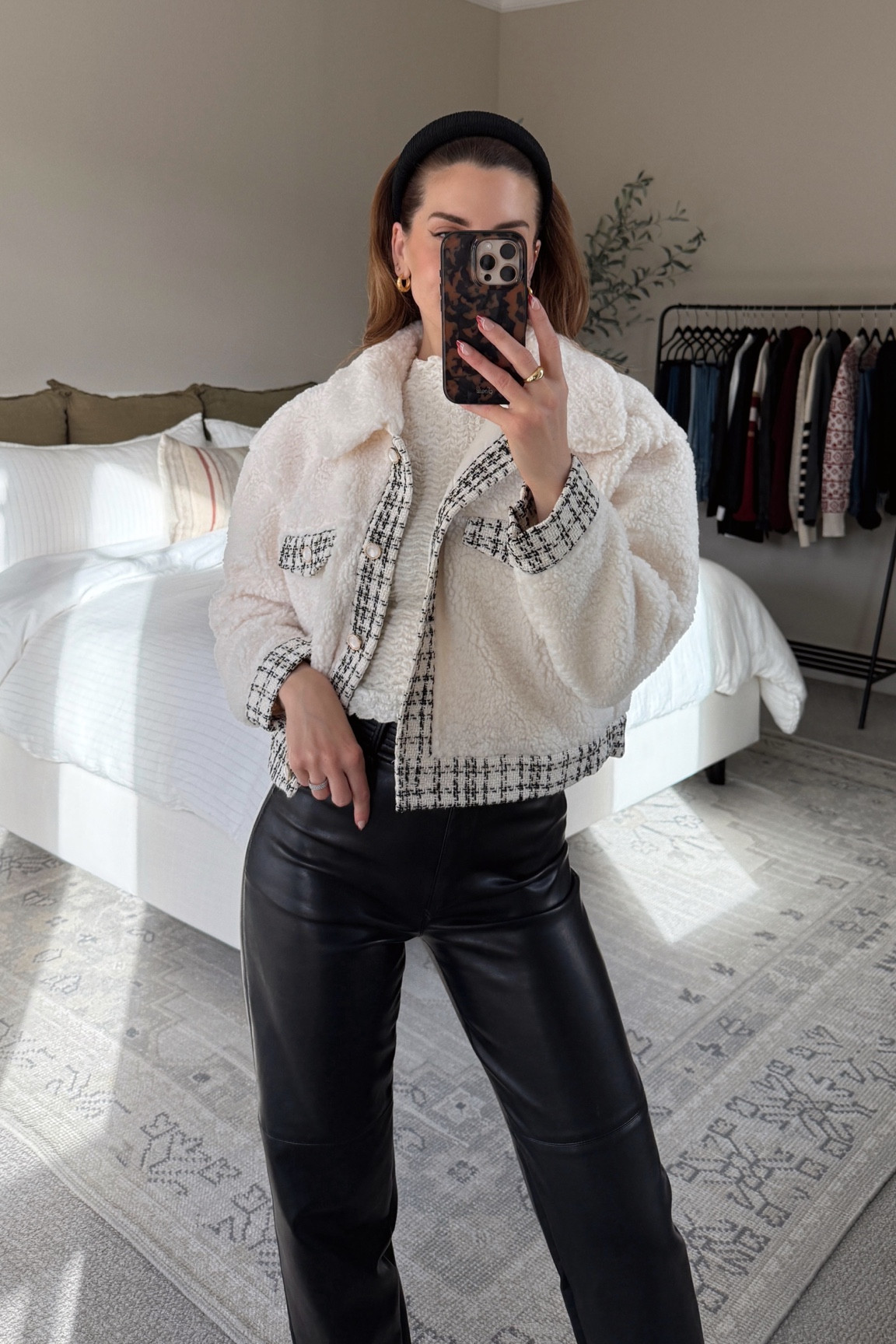 Cozy winter outfit for the holidays! Fleece jacket, faux leatherr

#LTKCyberWeek #LTKSeasonal #LTKHoliday