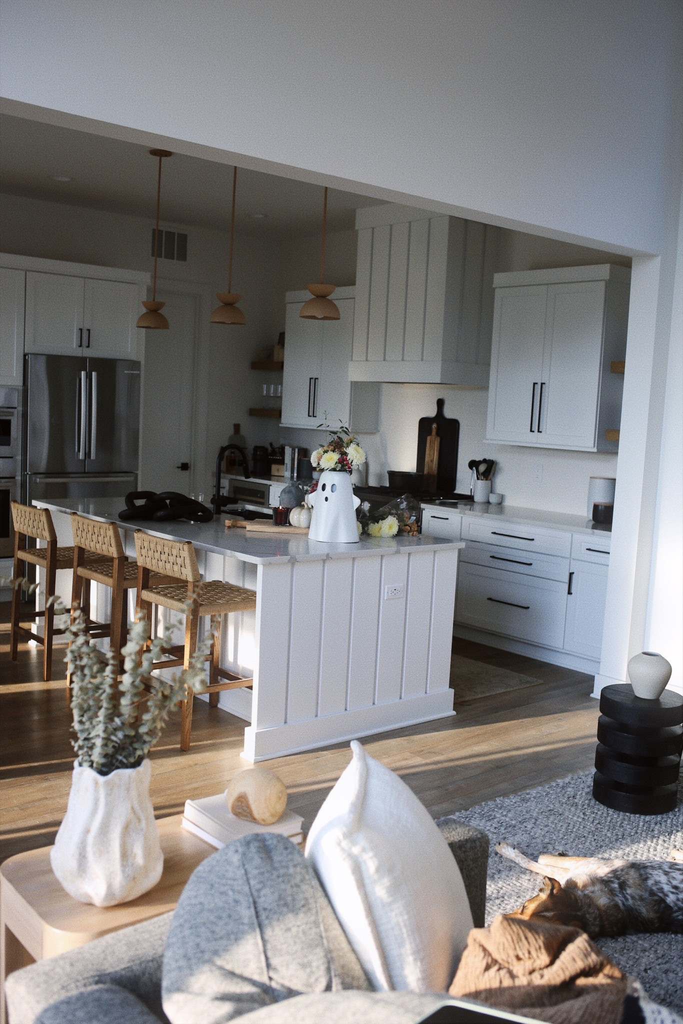 Who says your kitchen can’t join the Halloween fun? Loving these neutral + spooky touches from @Target 🖤🎃 #TargetHomeDecor #SpookySeason

#LTKHome #LTKFindsUnder50 #LTKFallSale