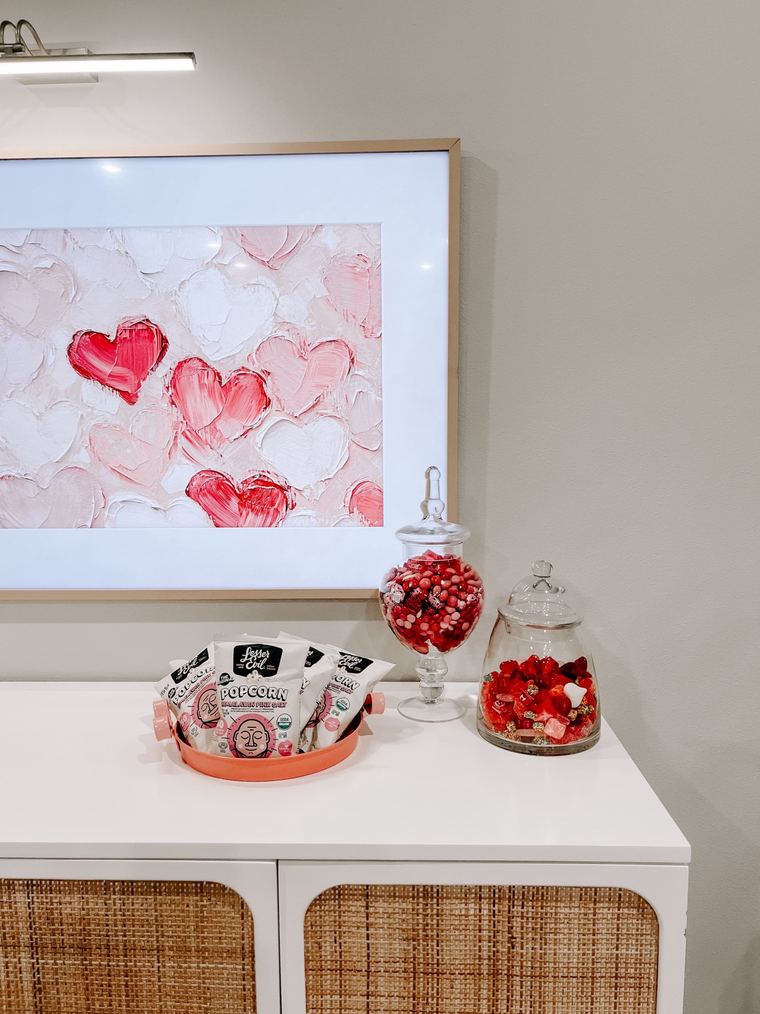 Candy jar- I use this for multiple holidays and parties! 

#LTKfoodie #LTKmomlife #LTKValentine