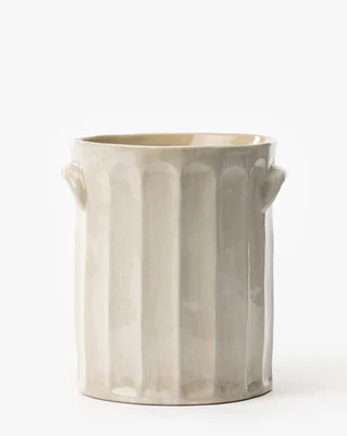 Emilia Crock | McGee & Co. (US)