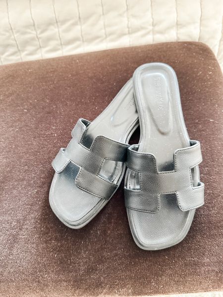 These sandals will be on repeat this summer! They’re so comfortable and easy to walk in/chase children in while looking put together. A fantastic dupe! Lots of colors available  

#LTKfindsunder50 #LTKshoecrush #LTKstyletip