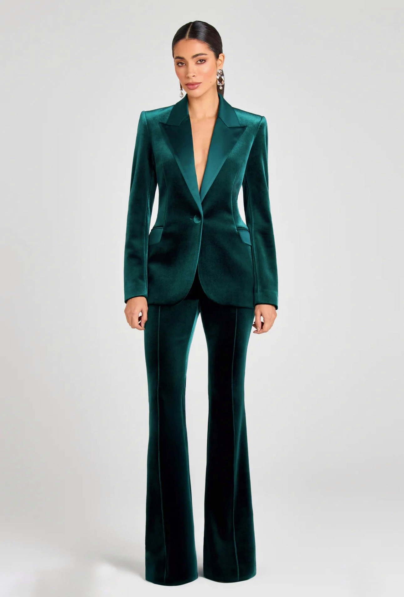 My favourite winter fabric in my favourite colour - what’s not to love! 

Available in red velvet too! 

Love 
Jordan 
The Elegant Stylist x 

#LTKwinter #LTKover50style #LTKpartywear