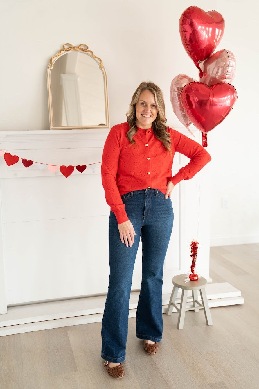 The cutest Valentine’s Day outfits!

Walmart fashion  winter fashion  jeans  casual outfit, sweaters  cozy style  winter outfit  cardigan  mom outfit  trendy fashion   Galentine’s Day outfit 

#LTKgrwm #LTKootd #LTKmomlife