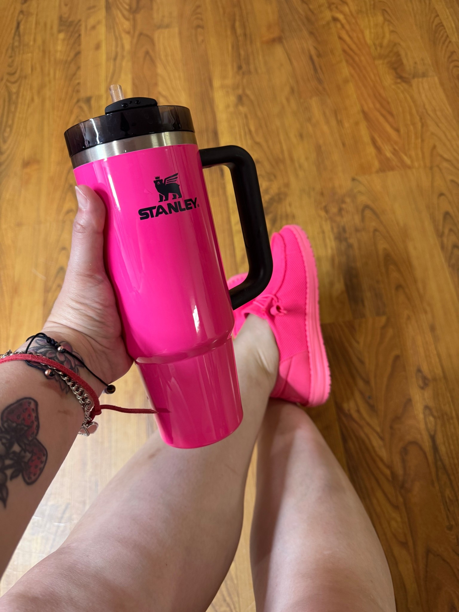 Just because it’s been a while! Today we match tumbler with shoes. Now the real question is. Should I bling them 🤔 both? 