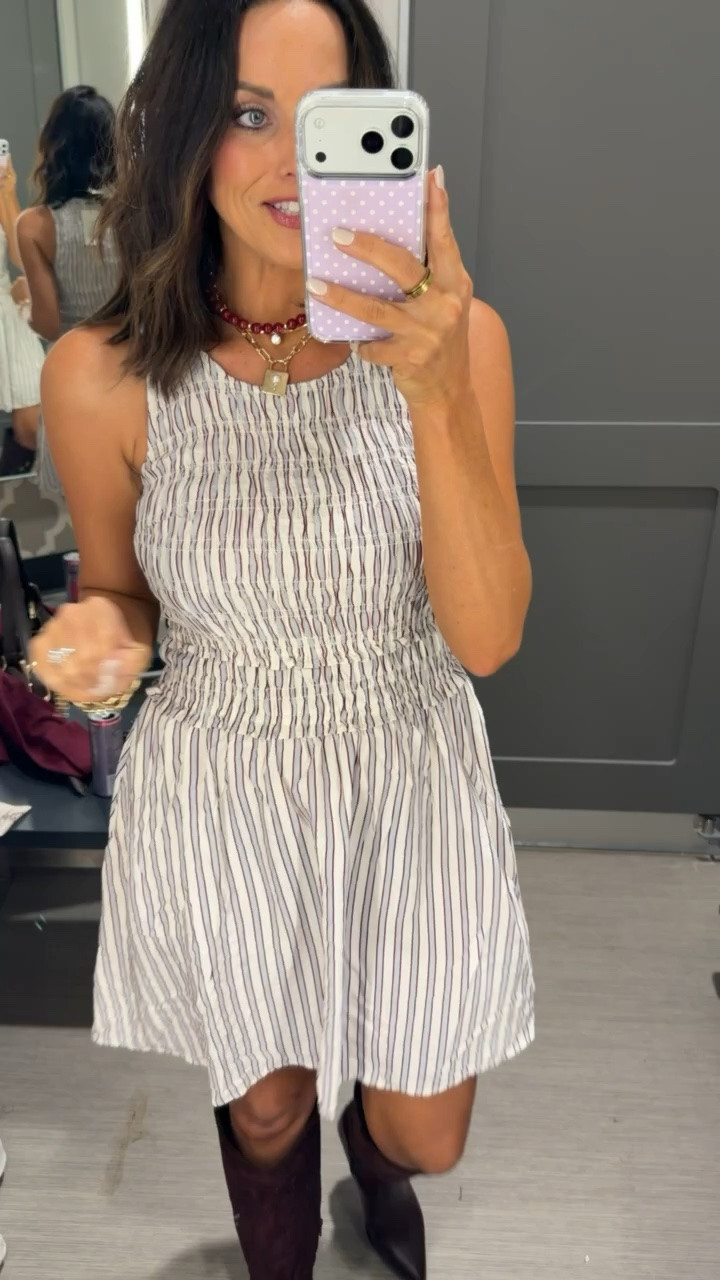 Target game-day look 🤎 Dress is XS! The stripes & style🙌🏻

@Target 

#TargetStyle #GameDay #LTKFinds