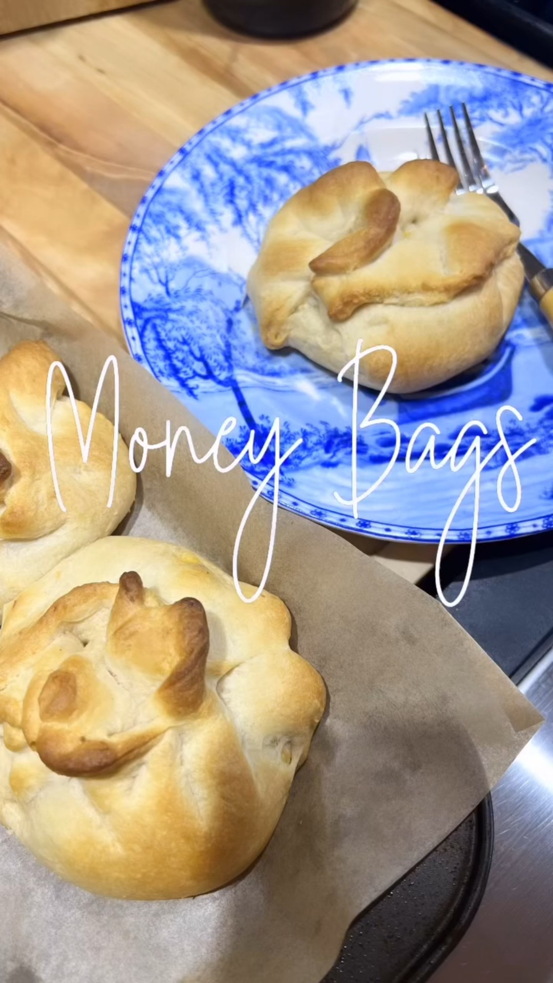 AP Money Bags 💰 
1 block of Philadelphia cream cheese 
1 packet of Hidden Valley Ranch seasoning 
1 cup of shredded cheddar cheese 
2 cups of freshly shredded chicken (I use 1 rotisserie chicken from the store to make it easy OR you can boil and shred your own) 
2 packages of crescent rolls

Preheat your oven to 375 degrees. In a bowl, combine the cream cheese and Hidden Valley Ranch seasoning until well mixed. Add the shredded cheddar cheese and freshly shredded chicken to the bowl, mixing until you have a creamy mixture (it’s easier to mix when the chicken is still hot!) Open the crescent rolls and separate them into individual pieces. Take 2 pieces of dough and press them together along the dotted line to form one large rectangle. Scoop a heaping tablespoon of the chicken-cheese mixture into the center of the dough, then fold the dough around the mixture to form a "money bag" shape. Place the money bags on a baking sheet and bake for about 20 minutes, or until they are golden brown on the outside and warm and gooey on the inside.

The perfect dinner recipe for your busy nights when you’re in need of something quick and easy! Makes even better leftovers warmed up for lunch the next day! Enjoy ~XXAP 

#recipes #dinner #dinnerideas #familydinner #easydinner #homecooking #eatdelicious #appetizer #familyfavorite
#maincourse #comfortfood #quickrecipes #recipeoftheday #lifestyleblogger #apstyle

#LTKHome #LTKmomlife #LTKfoodie