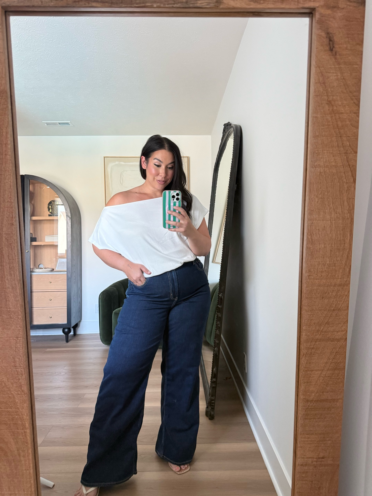 Jeans on sale
Midsize casual outfit size 16 
Size large top

#LTKmomlife #LTKMidsize #LTKootd