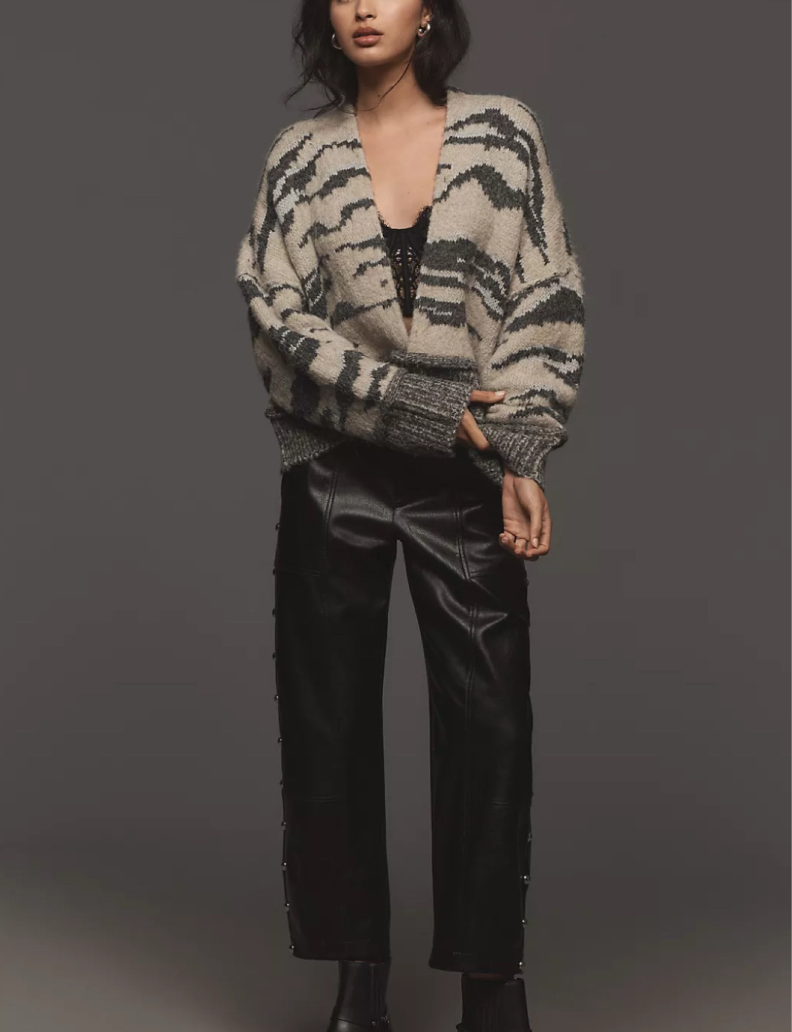 Gorgeous, cozy, animal print sweater! 

#LTKSaleAlert #LTKFindsUnder100 #LTKMostLoved