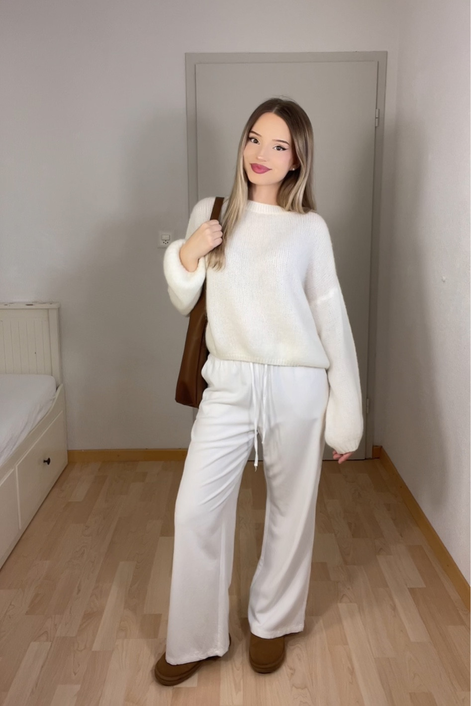 Comfy all white Outfit #linenpants #uggdupes #sweater