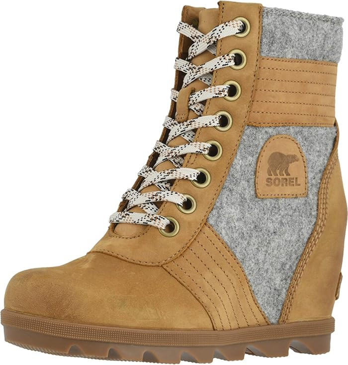 Lexie™ Wedge | Zappos