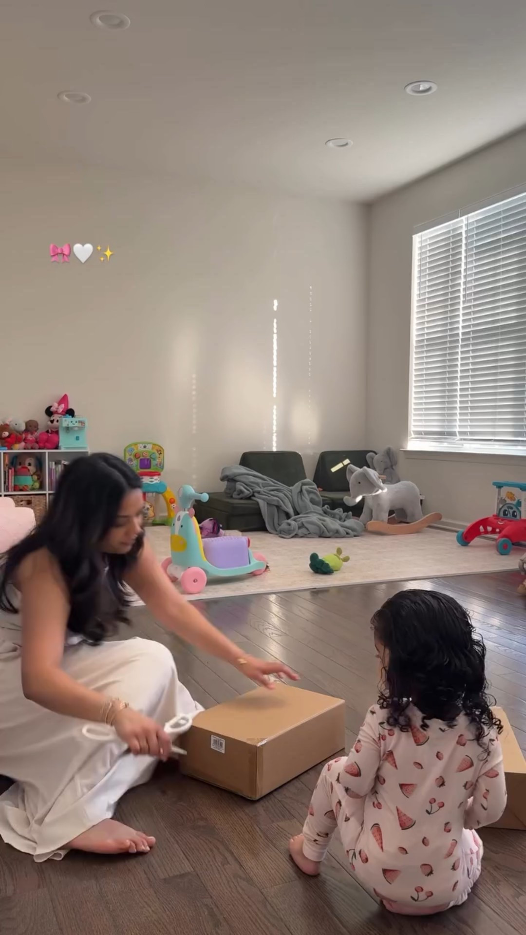 Matching with my mini! 🩷

Hubby surprised us with the cutest floral Stanley’s. Life is so much better when we’re twinning! 

Loved this collab from #stanleyloveshackfancy 💫

#stanleyloveshackfancy #stanleycup #girlmom #motherhood #momlife