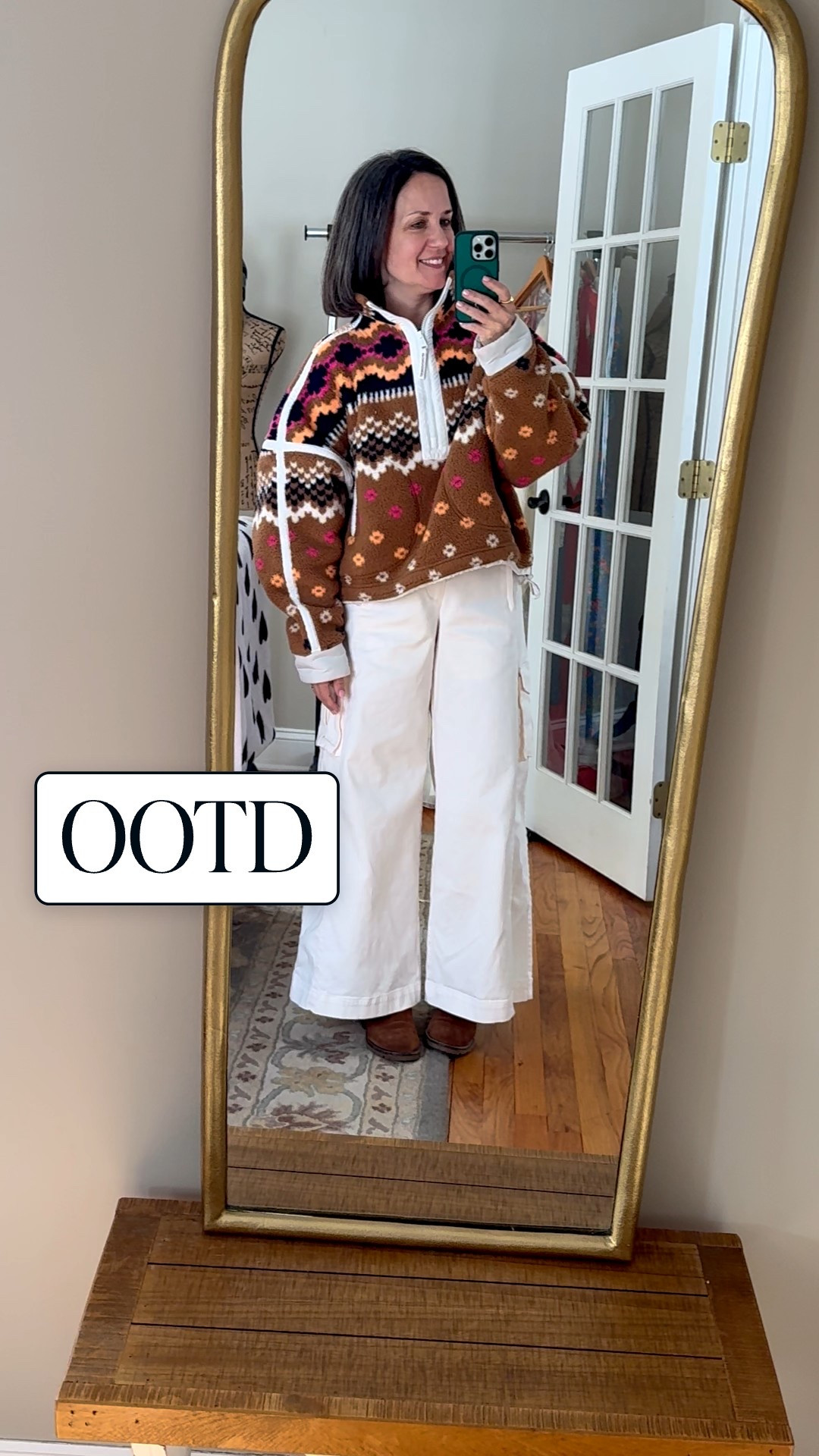 Winter ootd~ Free People high pile fleece, Alo cargo wide leg pant, short boots  🥾 

#LTKOver40 #LTKootd #LTKSeasonal