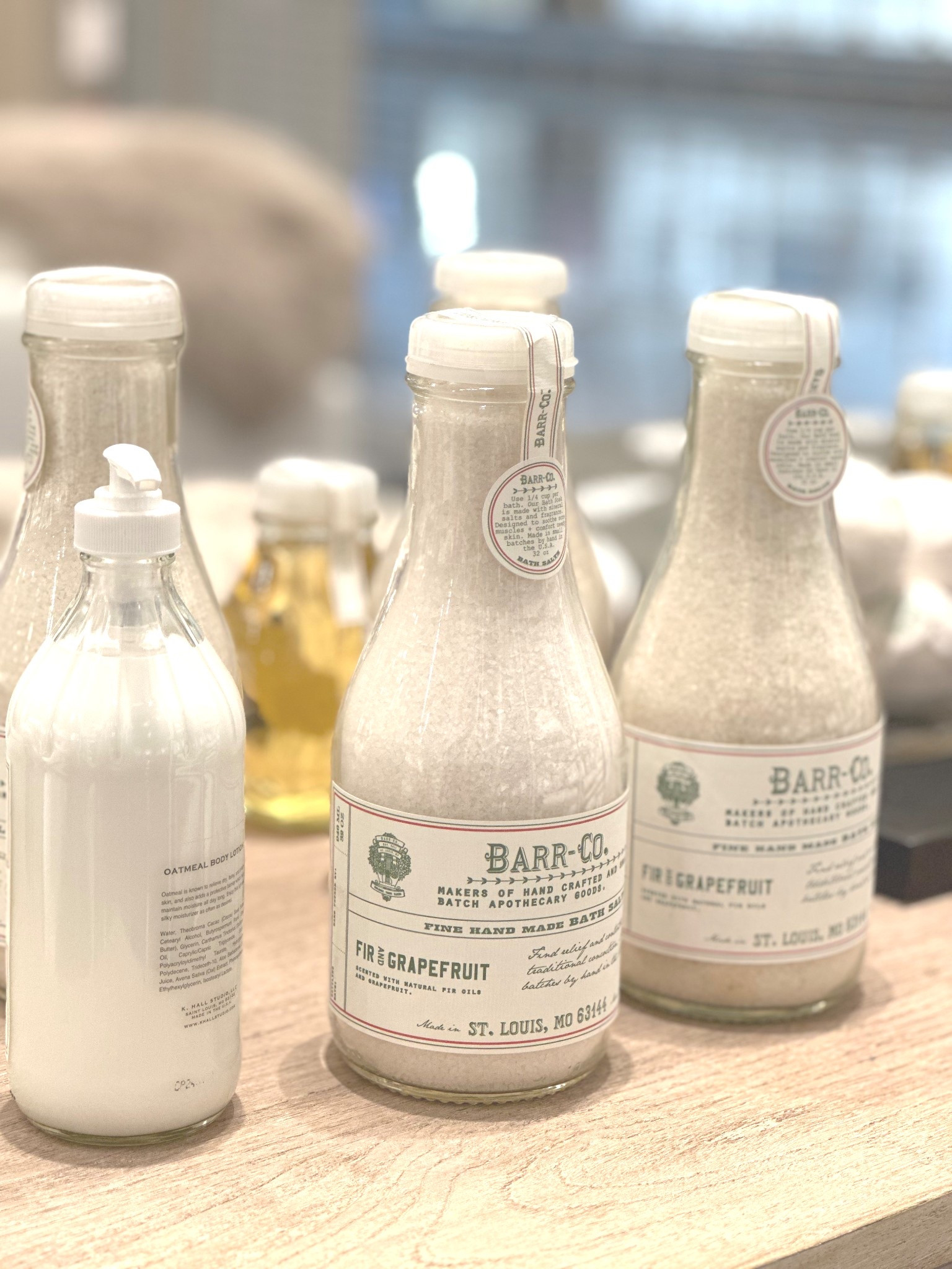 Bath Soaps + Lotions make for the perfect gift to give! Barr + Co. makes the best scents. I'm obsessed with their grapefruit but checkout their newest sugar + cream too! 

Gift Guide, Christmas Present, Bathroom Refresh, Bubble Bath, Bath Salts, Lotion 

#LTKGiftGuide #LTKHoliday #LTKHome