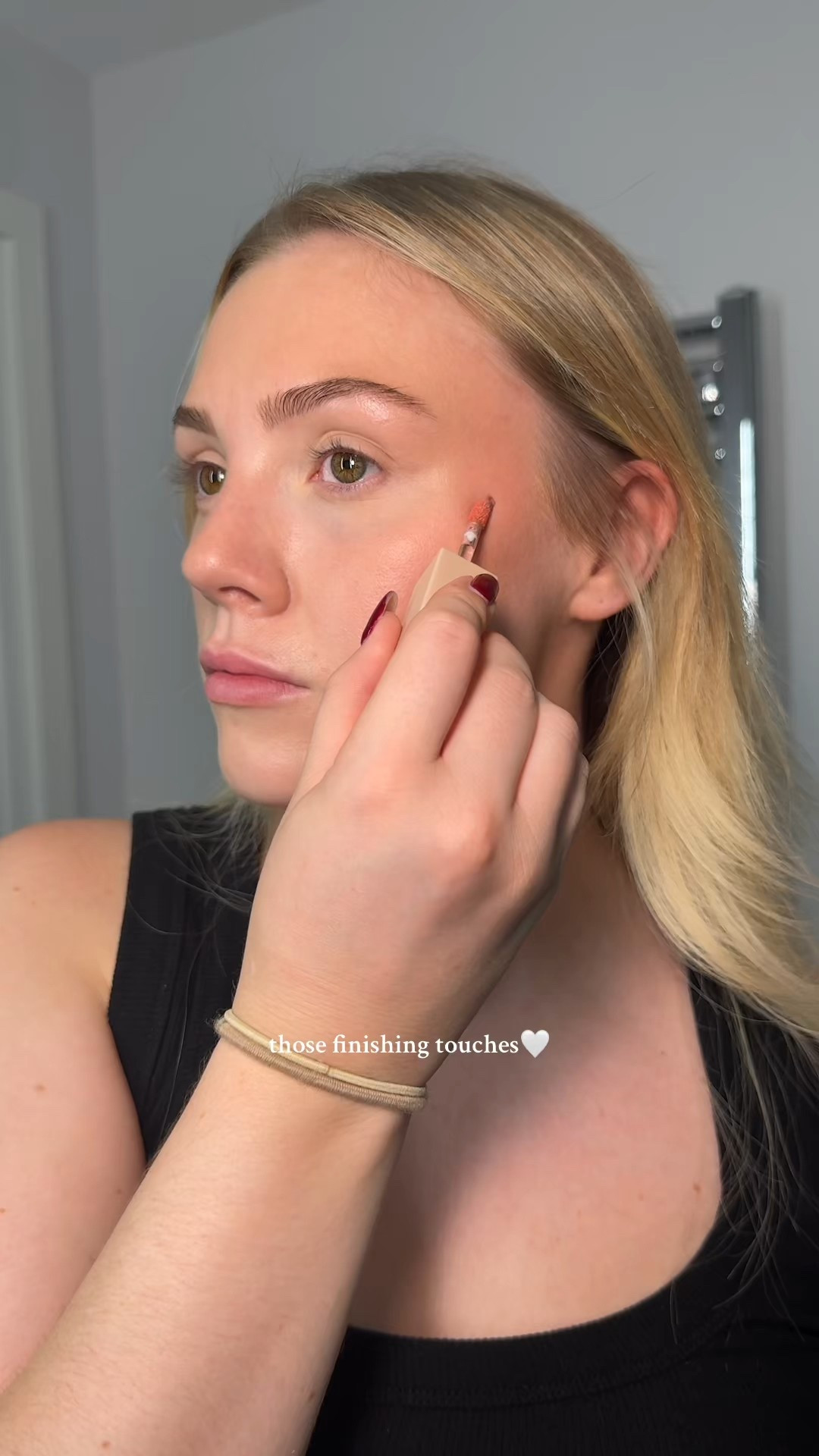 Finishing touches🩷

Makeup
Autumn makeup
Glowy makeup
Natural makeup 
Toasted makeup 

#LTKbeauty #LTKautumn #LTKuk