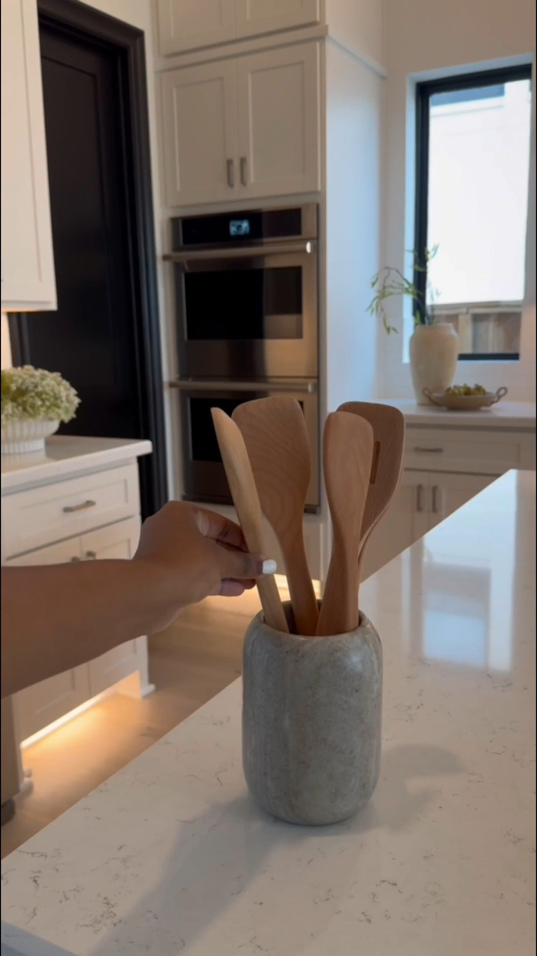 Hello Love!🫶🏽 😃
I upgraded my kitchen tools, and I couldn’t be happier! I used to chop vegetables the old-fashioned way with just a knife and cutting board, but now I have a vegetable chopper from @Walmart that makes the task so much easier—even handling tomatoes with ease! Prepping for meals has become a breeze. I also grabbed some wooden spoons that add a nice touch to my countertop and a drying mat that keeps my sink area neat and organized. It’s amazing how the little things can make cooking so much more enjoyable!

Shop my picks below! 🤎


#LTKHome #LTKSaleAlert #LTKStyleTip