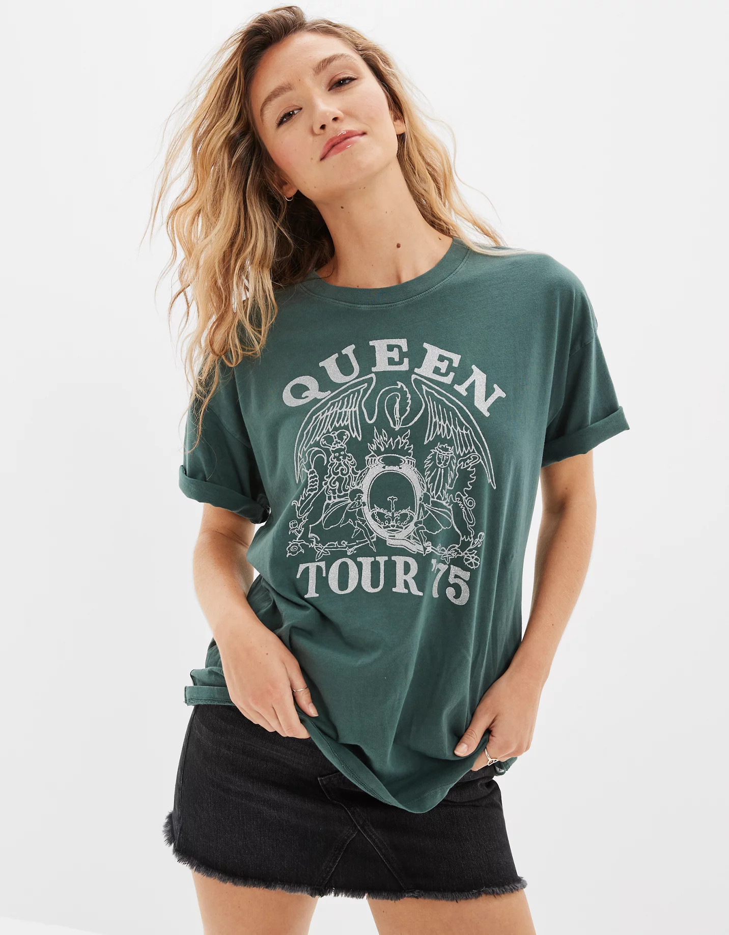 AE Oversized Queen Graphic Tee | American Eagle Outfitters (US & CA)
