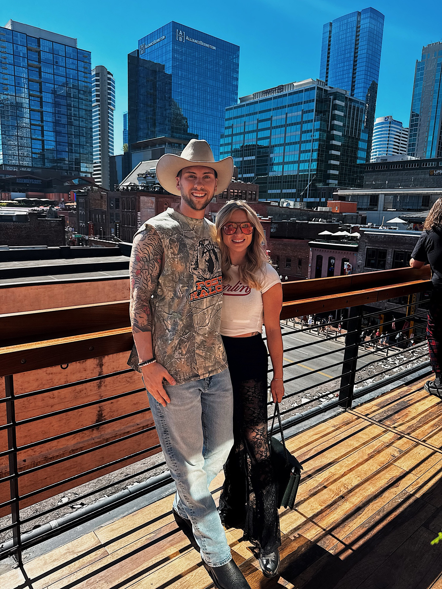 Weekend fits hit different under the sun ☀️
Cowboy boots, lace pants, and good company — that’s the combo.
#ootd #westernstyle

#LTKMens #LTKFindsUnder100 #LTKSeasonal