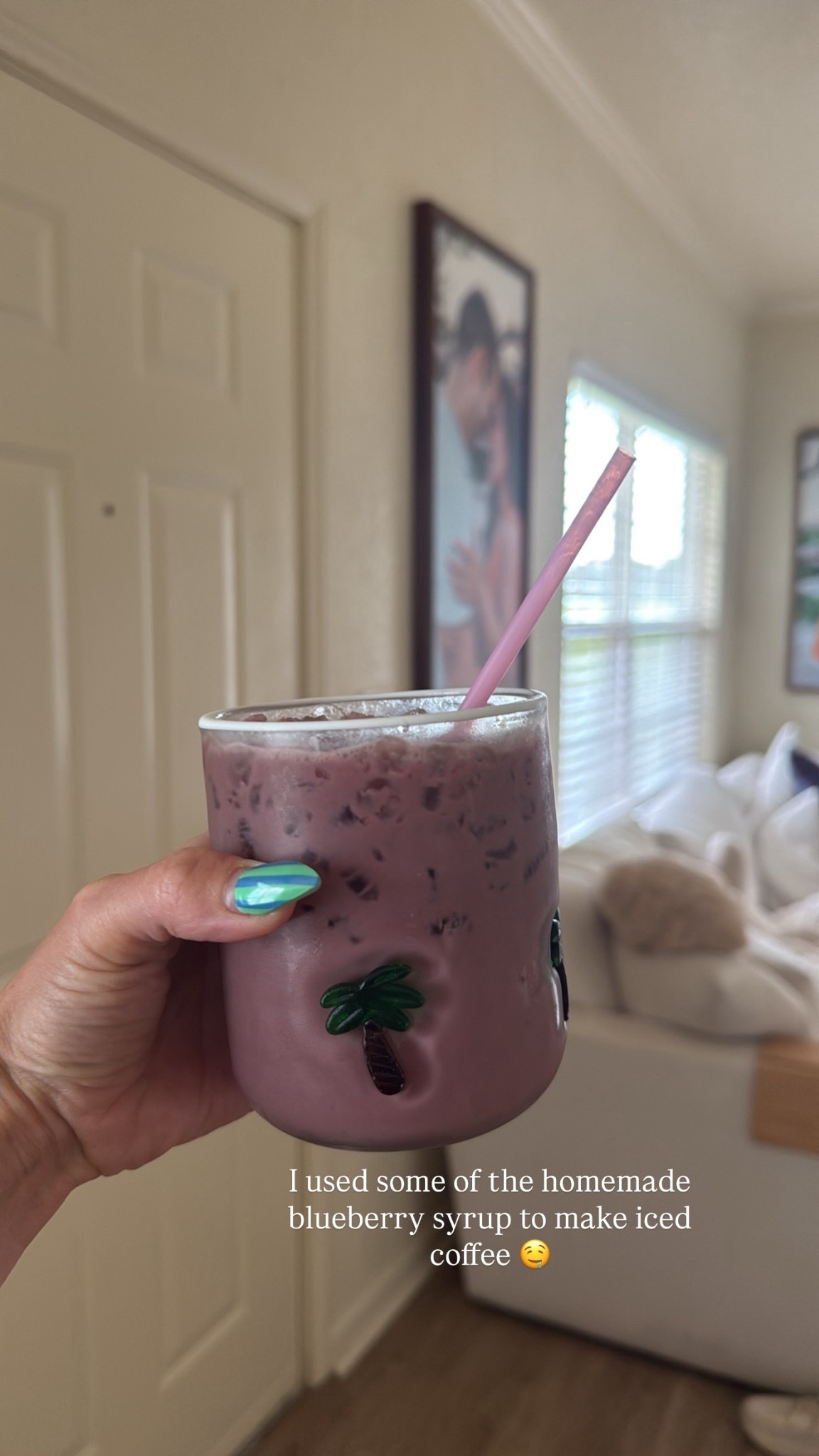 I used some of the homemade blueberry syrup to make iced coffee 🤤