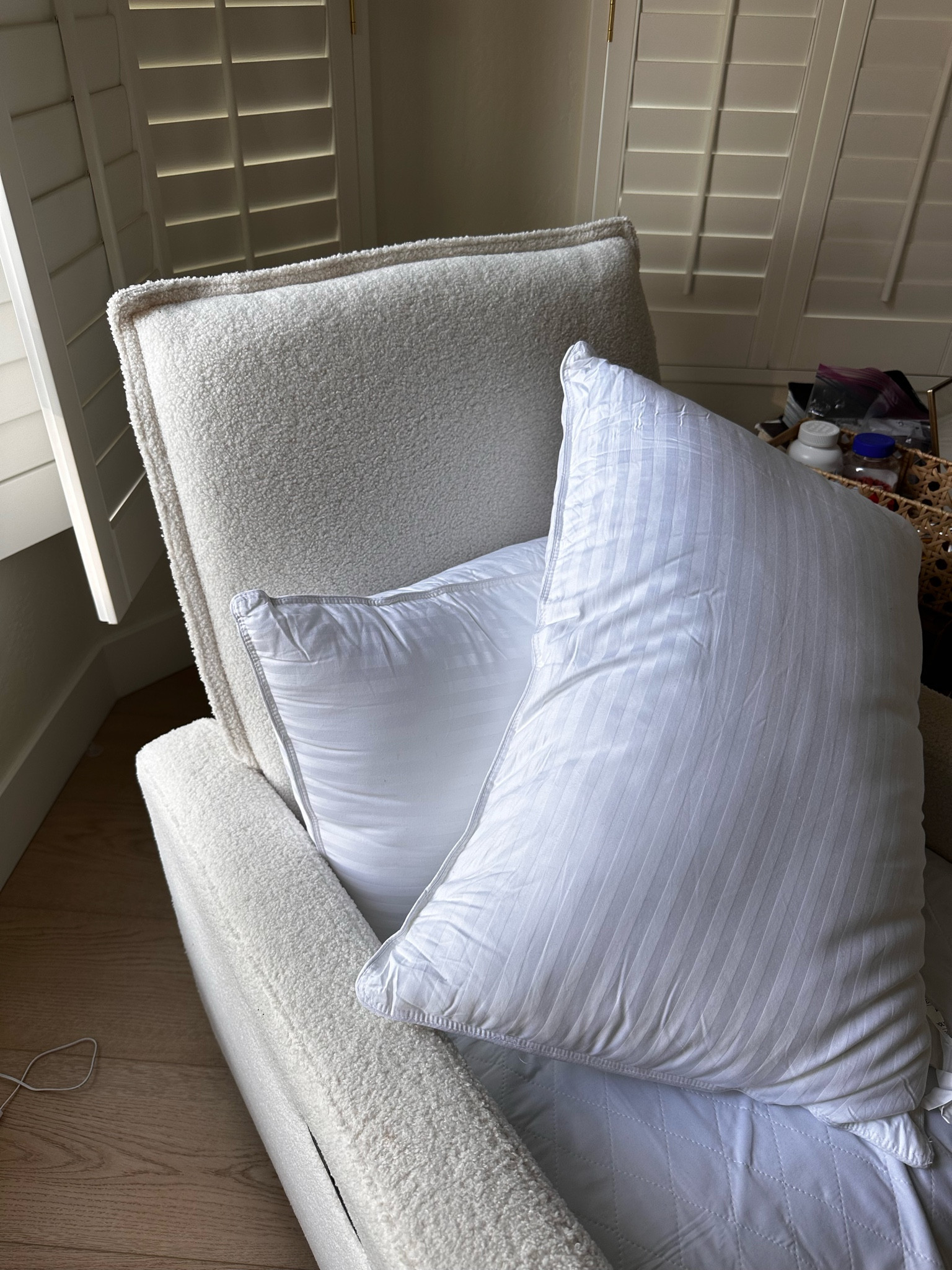 Beckham hotel pillows from Amazon are legit!! Wow!! They have been my go to for surgery recovery. They have amazing reviews on Amazon 

Pillows
Home 
Bedding 


#LTKStyleTip #LTKHome #LTKGiftGuide