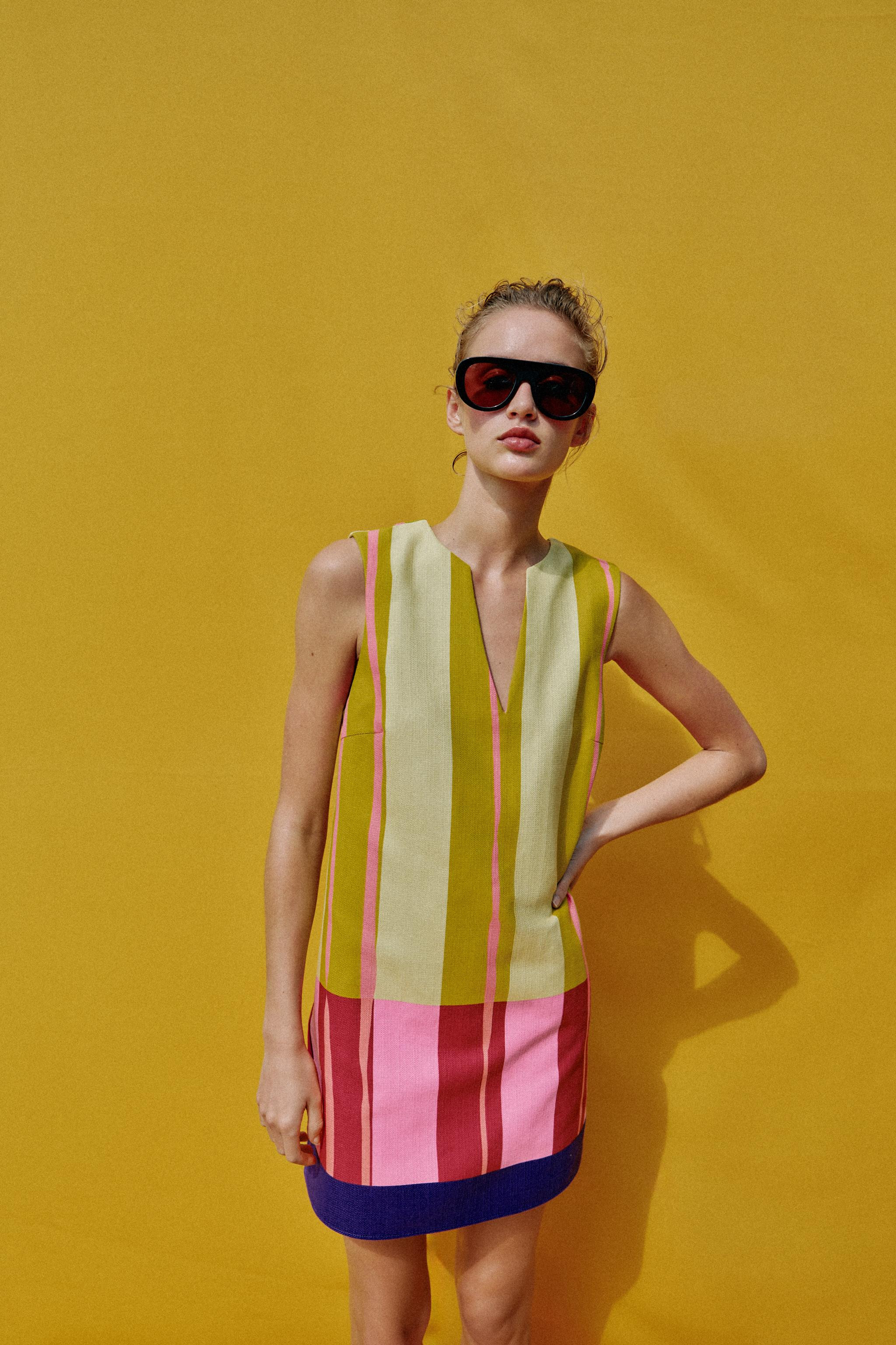 SHORT STRIPED DRESS | Zara US