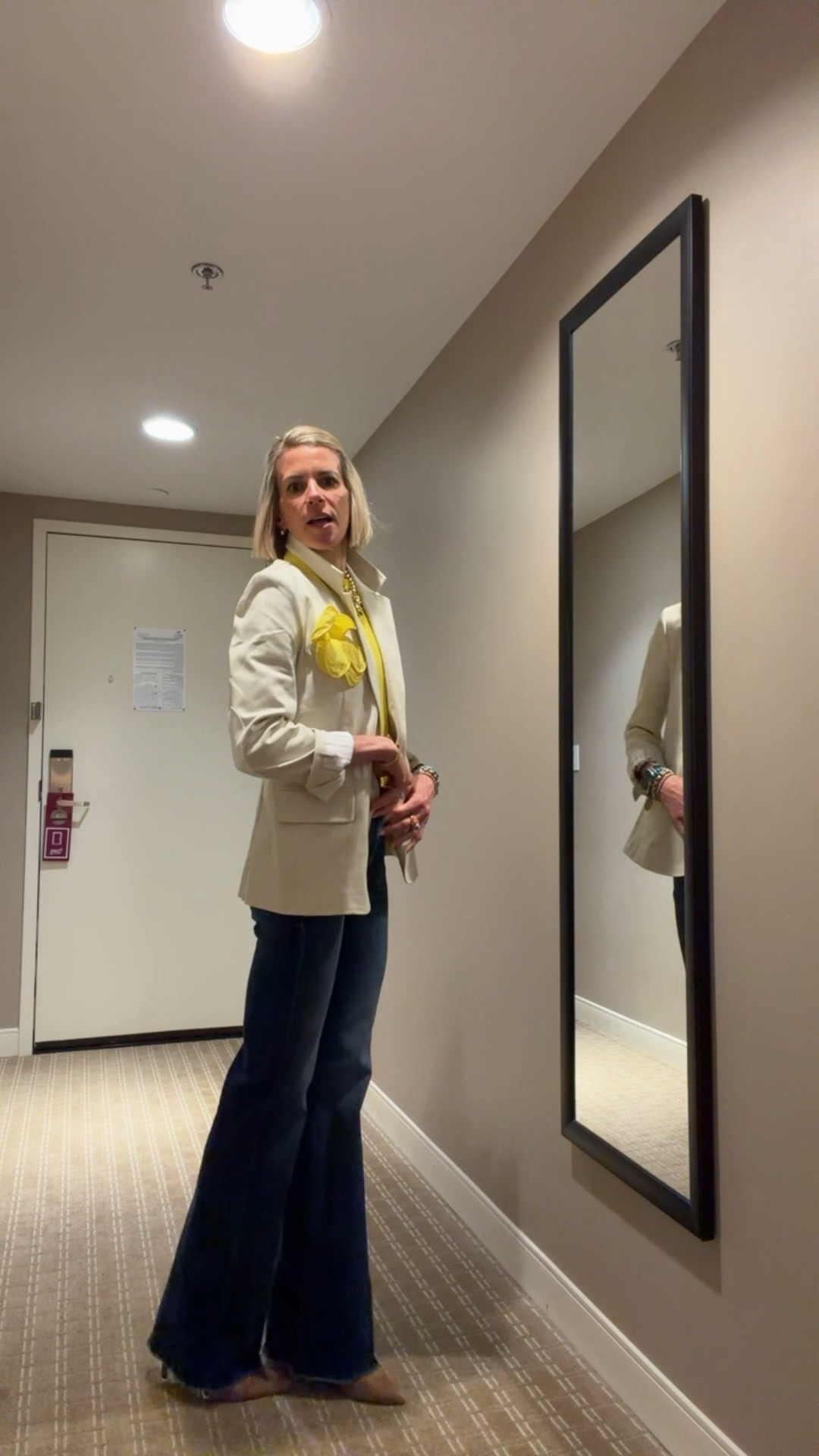 Don’t hate me but this jacket is sold out 😔 but I have linked similar color/cut versions with the other pieces. Wearing a 25 in the denim but it does stretch a bit  

#LTKWorkwear #LTKgrwm #LTKootd