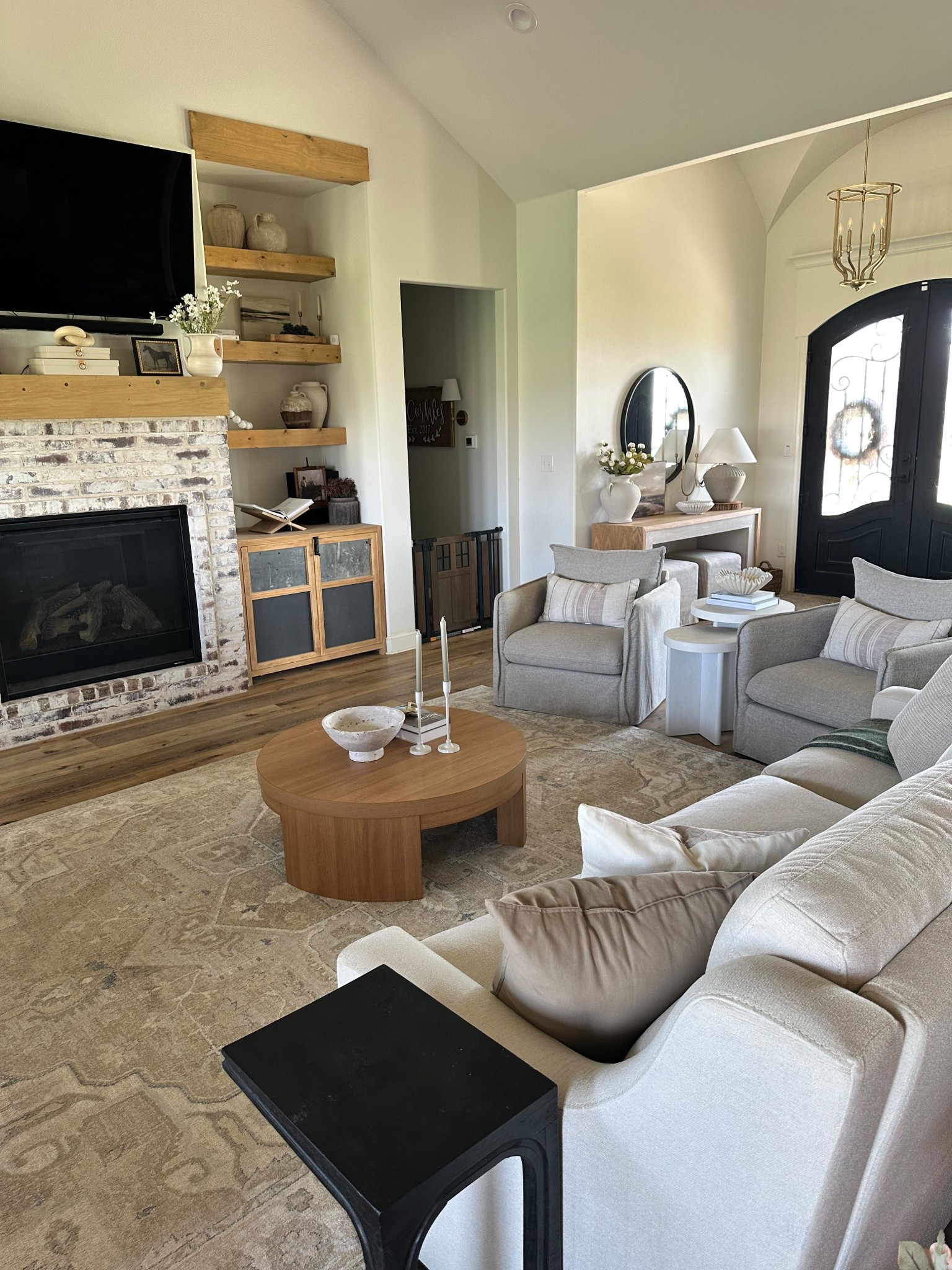 This rug is always a favorite 

#LTKSaleAlert #LTKHome