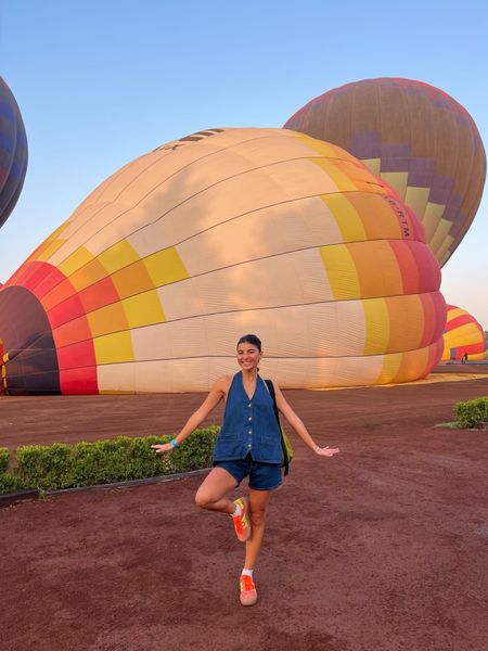 sunrise hot air balloon ride in Mexico City🌞 top is Lioness from princess polly, size US 2, linked sizes still in stock | shorts are abercrombie in the curve love style, size 24 | adidas, 1/2 size down 

#LTKtravel #LTKSeasonal #LTKfindsunder100