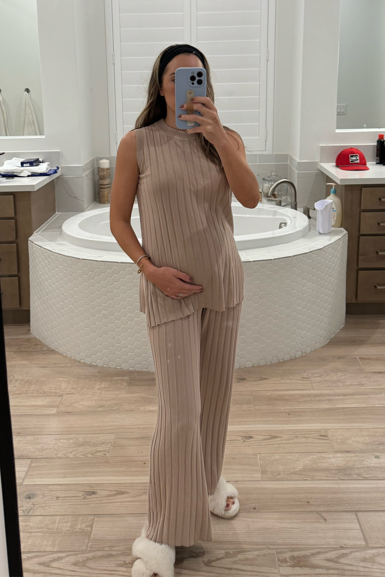 Amazon set #maternity

#LTKBump