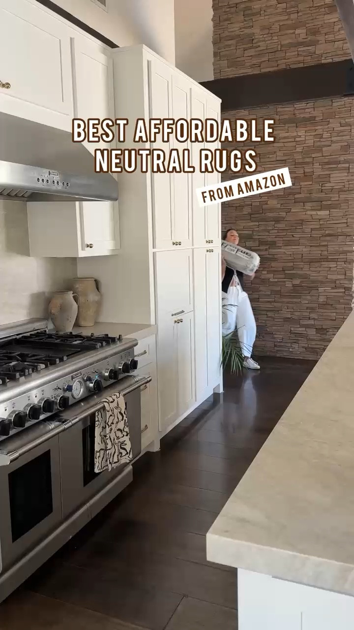 Affordable neutral rugs in my home from Amazon! 

Area rugs 
Amazon home 
Amazon rugs 
Amazon home decor 

#LTKVideo #LTKHome #LTKStyleTip