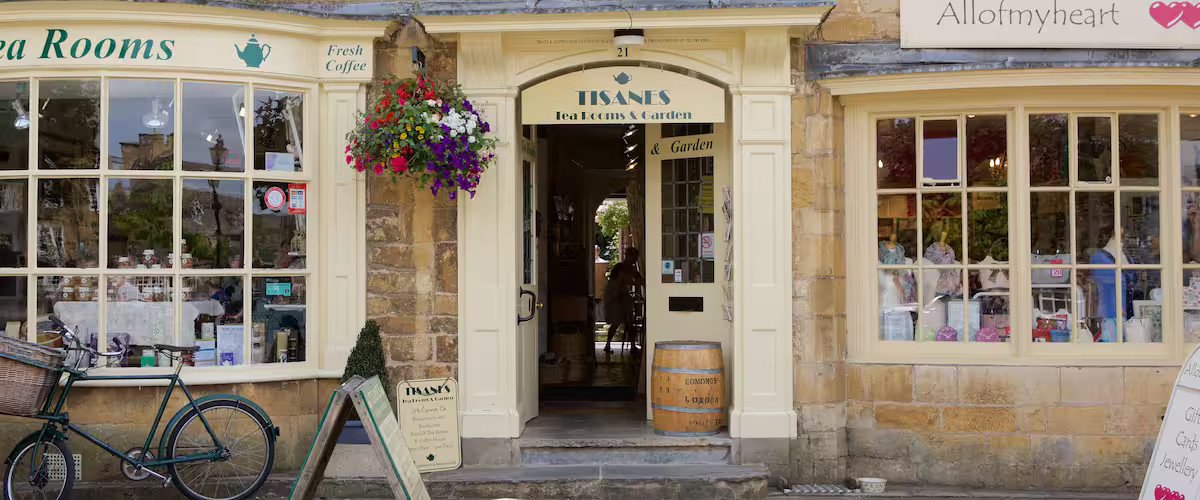 Visit Cotswolds: Best of Cotswolds Tourism | Expedia Travel Guide | Expedia (US)