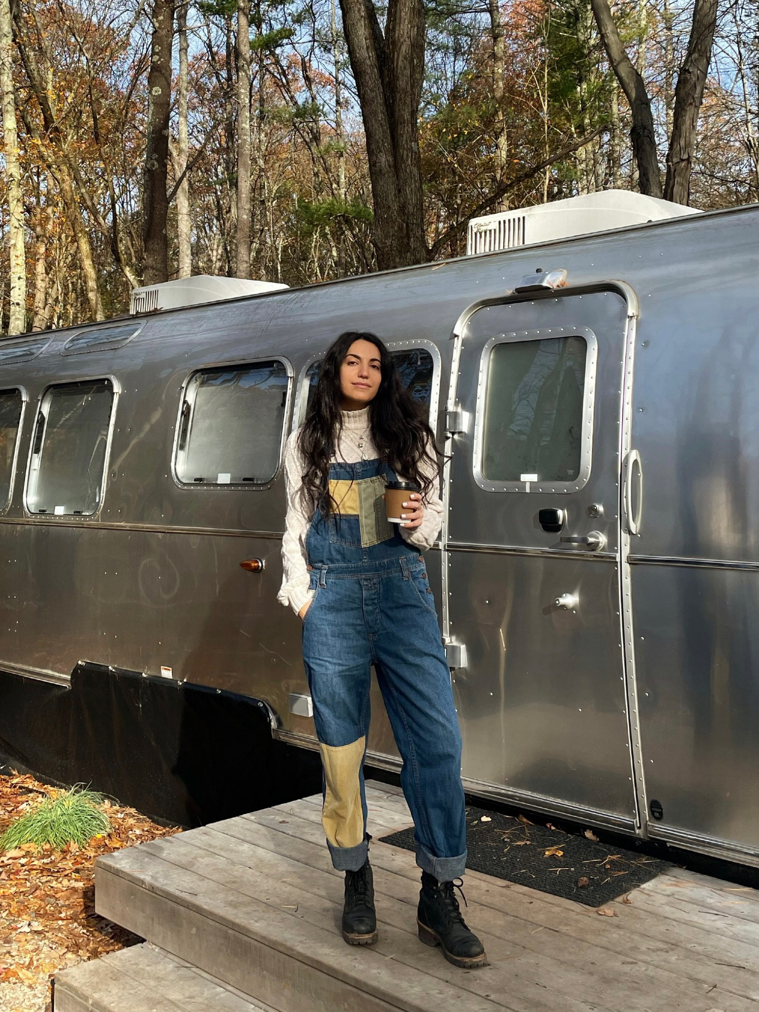 Camping 🏕 
Vintage , patchwork , overalls , camping , hiking , denim , sweater #freepeople #urbanoutfitters 