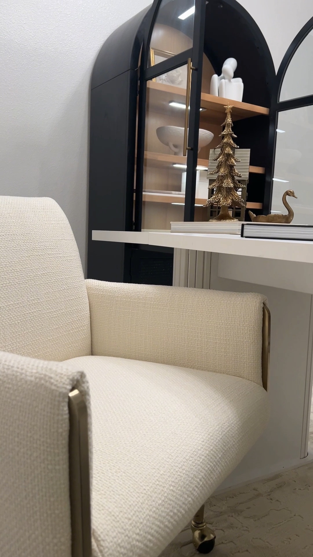 The perfect office chair ! Its aesthetic and amazing quality 🤎
#HomeOffice 
#Washable Rug

#LTKHome #LTKSaleAlert #LTKGiftGuide