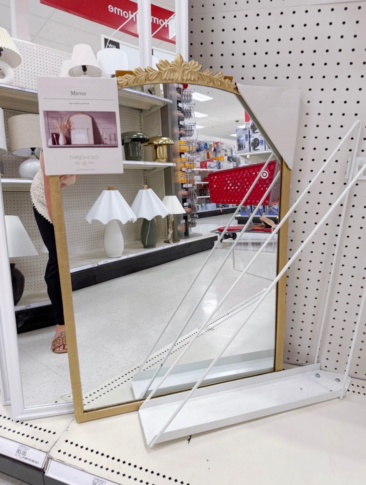 Love this wall mirror from Threshold! Such an easy way to elevate a room!


#target #targetfinds #threshold #wallmirrors #thresholdattarget 

 #LTKHome