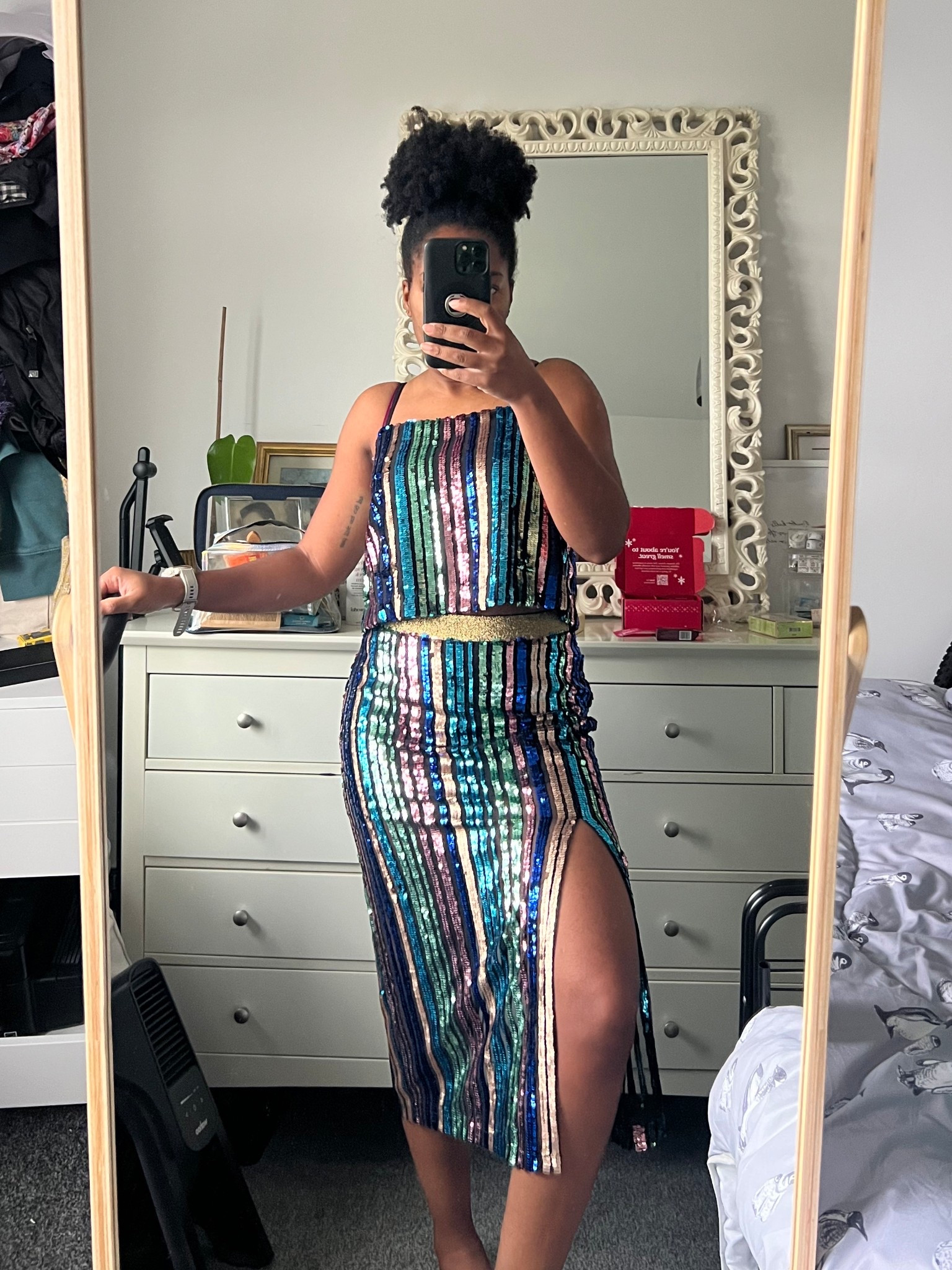 Sequin midi skirt, sequin top, matching set, size 10, party outfit, Christmas outfit, vintage, preowned, topshop, excellent condition, pet free smoke free home, free delivery

#LTKfestive #LTKdatenight #LTKpartywear