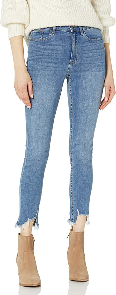 Lucky Brand Women's Short Sleeve Embroidered Peasant Top | Amazon (US)