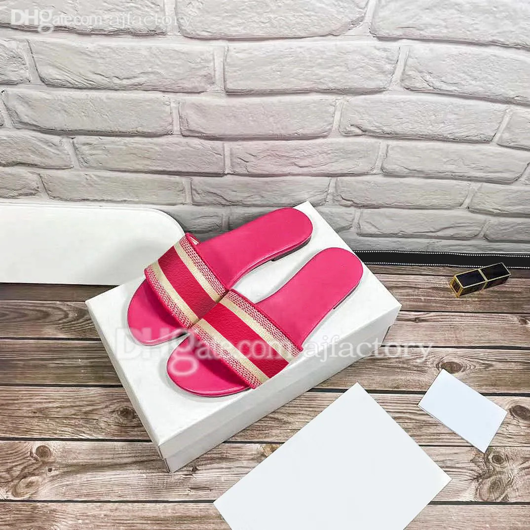2023 Paris Embroidered Dazzle Designer Slippers Womens Sandals Summer Beach Stripes Casual Flat S... | DHGate