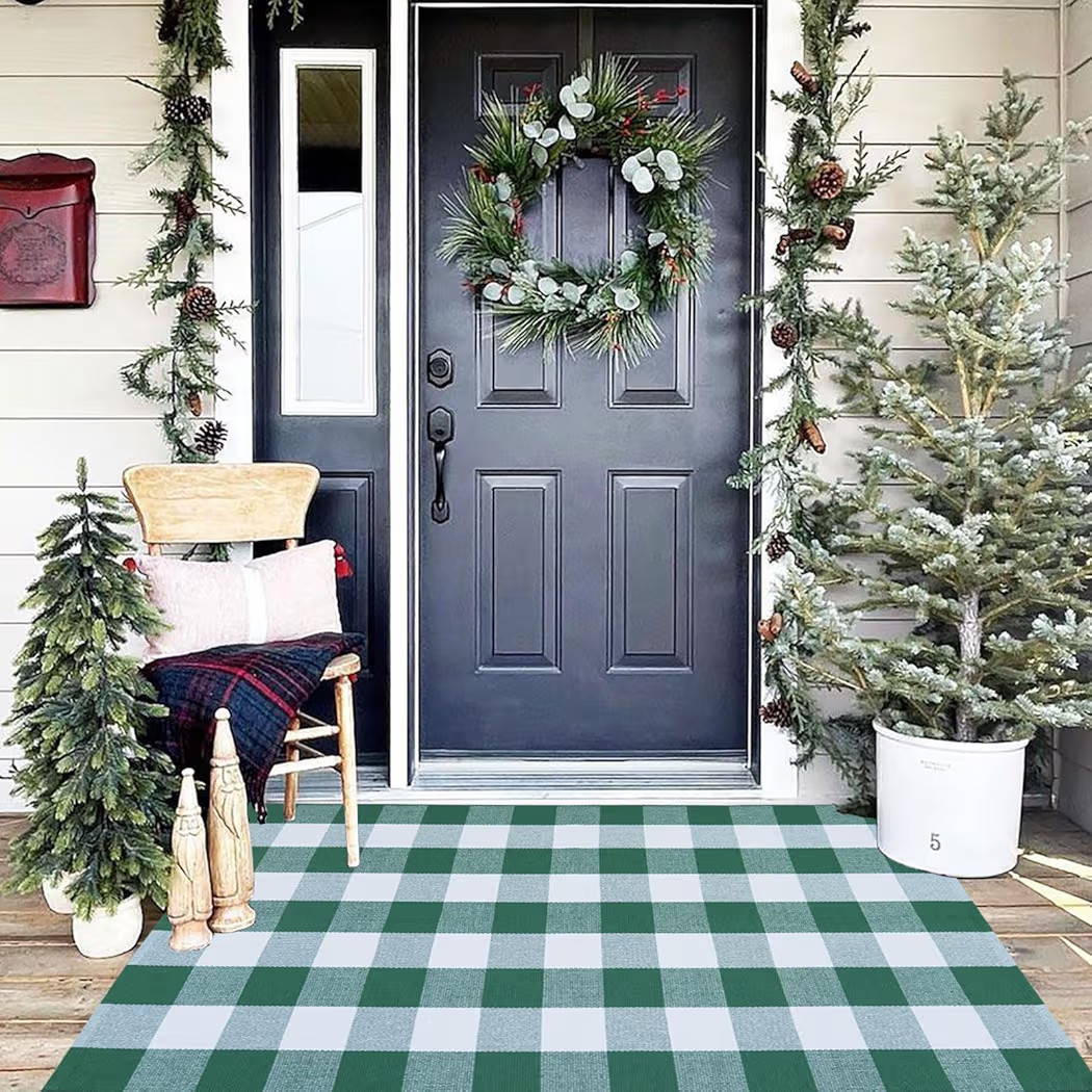 Green & White Christmas Plaid Rug 3' x 5' Indoor/Outdoor Welcome Mat Cotton Woven Farmhouse Entry... | Amazon (US)