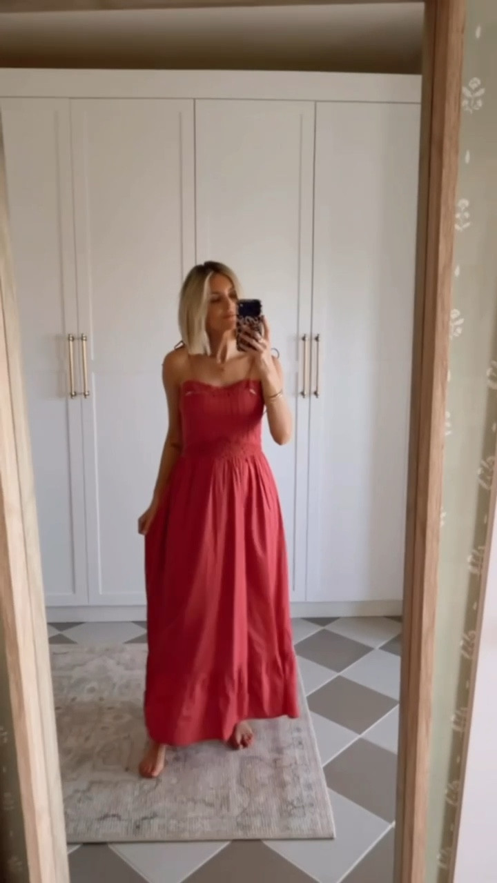 Cannot believe this maxi is a Target find! 👏🏼 Truly so pretty for vacation! Wearing size small. Loverly Grey, Target, resort wear, maxi dress, vacation looks

#LTKSeasonal #LTKootd #LTKTravel