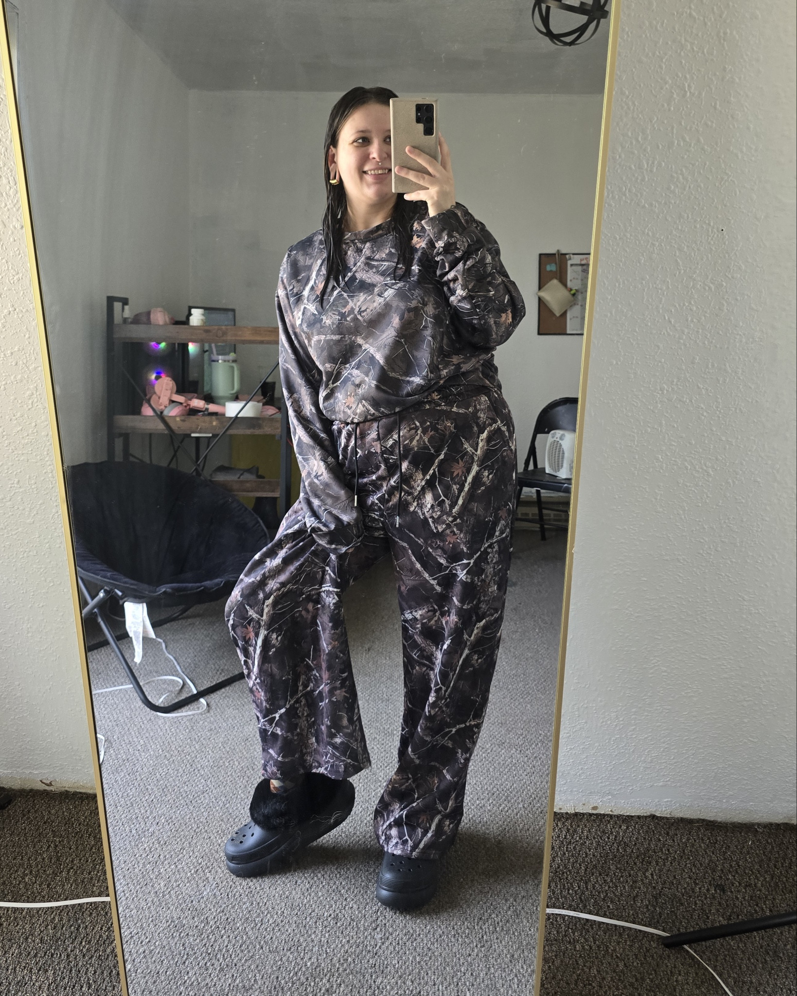 We love a cozy camo sweat suit 
Camo matching sets
Holiday outfit 
Cozy clothes
Casual clothes 
Matching sets 

#LTKFindsUnder50 #LTKSeasonal #LTKGiftGuide