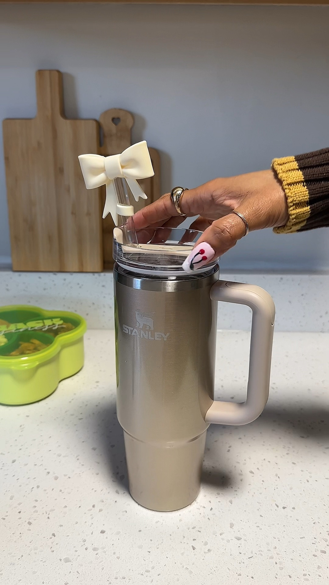 Pack my Stanley cup and bag with me for the airport 

#LTKWatchNow #LTKActive #LTKFindsUnder50