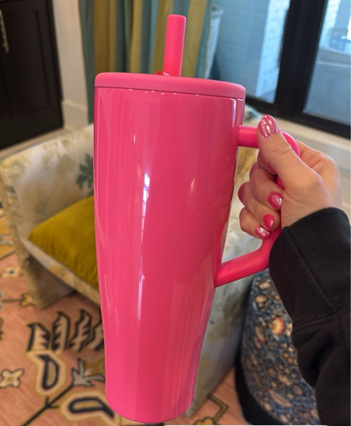 My new favorite cup! It’s 40oz, spill proof, & easy to clean!! Comes in lots of colors! 🩷

#LTKGiftGuide #LTKFindsUnder50 #LTKFitness