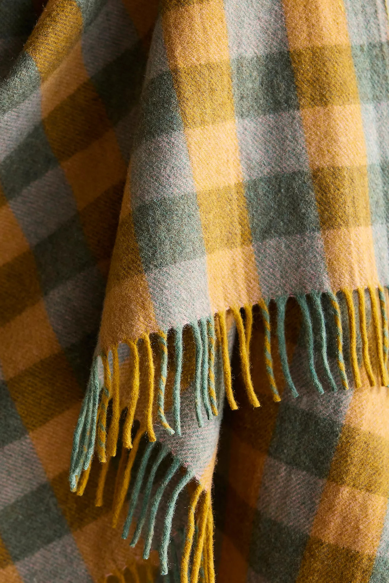 Sage Gingham Recycled Wool Throw | Terrain