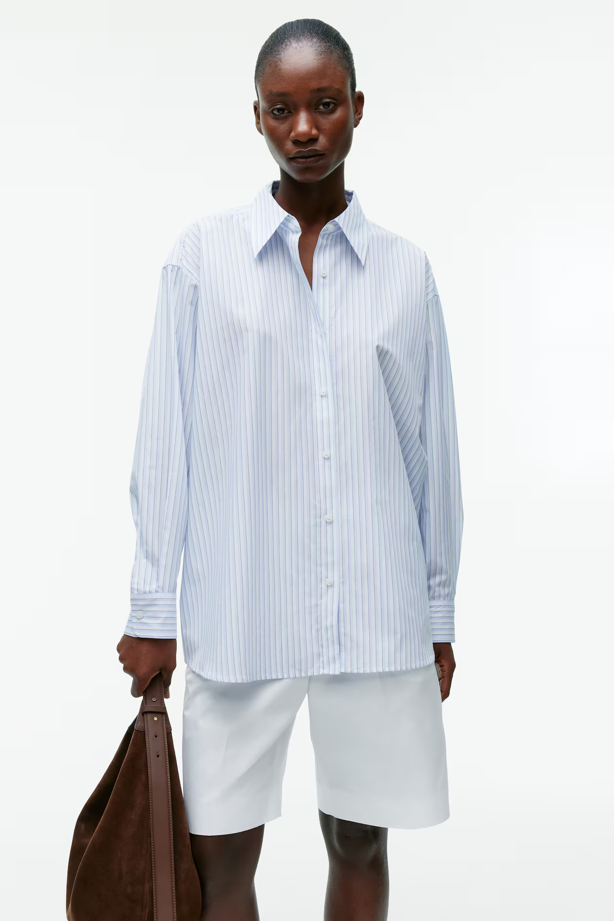 Lockere Baumwollbluse - Langarm - Normale Länge - Weiß/Blau - Ladies | H&M AT | H&M (DE, AT, CH, NL, FI)