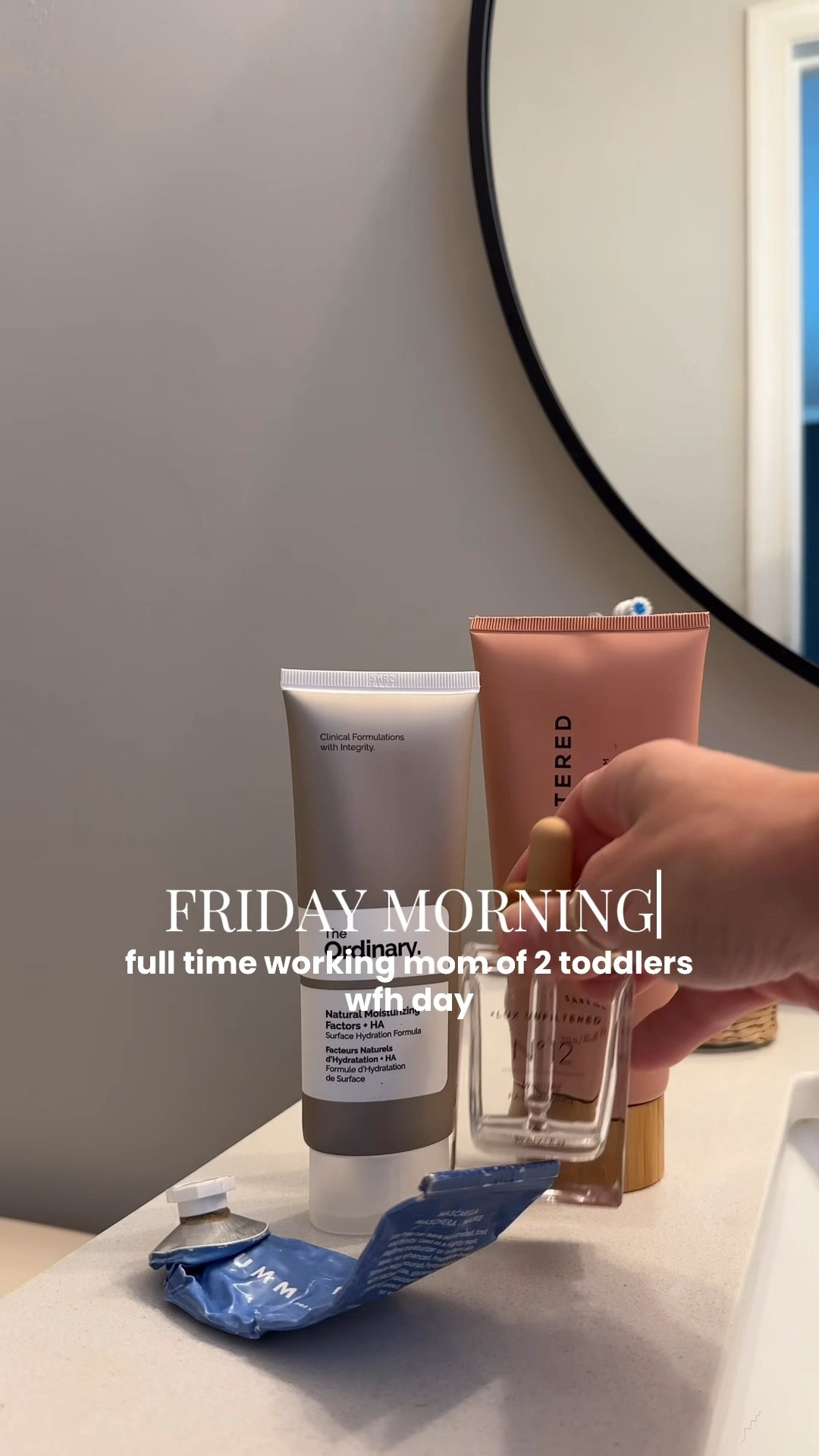 Friday morning routine - workout, grwm, get the kids ready, wfh

Working mom, day in my life, morning as a mom, mom of toddlers, toddler mom, mom life, workout clothes, skincare over 30

#LTKmorningroutine #LTKfitnessgoals #LTKmomlife