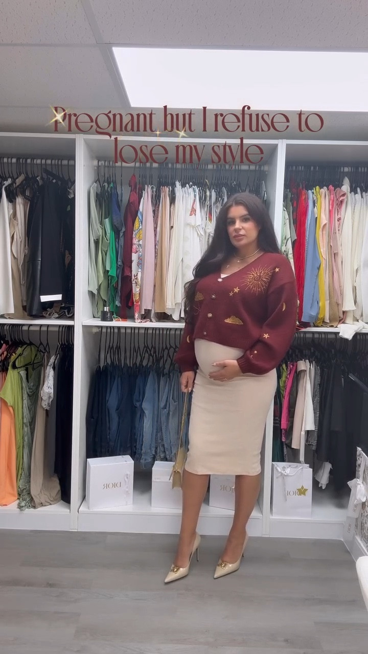 Burgundy meets nude for the perfect mix of soft + statement. Effortless, feminine, and timeless—styled to take you from day to night.


#LTKBump #LTKgrwm #LTKootd