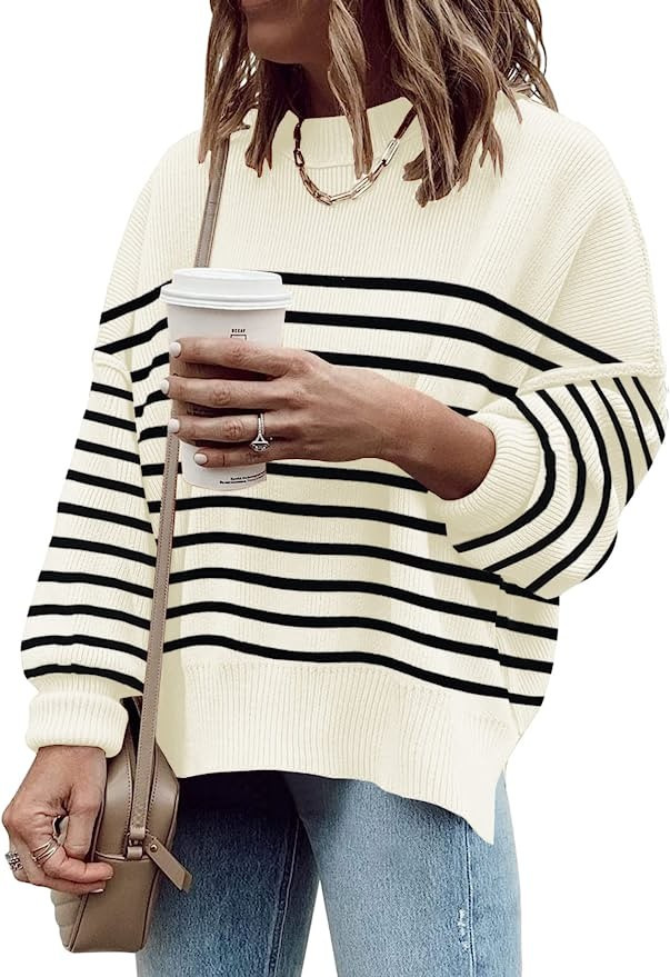 ETCYY Oversized Sweaters for Women Fall 2022 Trendy Crewneck Batwing Long Sleeve Knit Tops Side S... | Amazon (US)