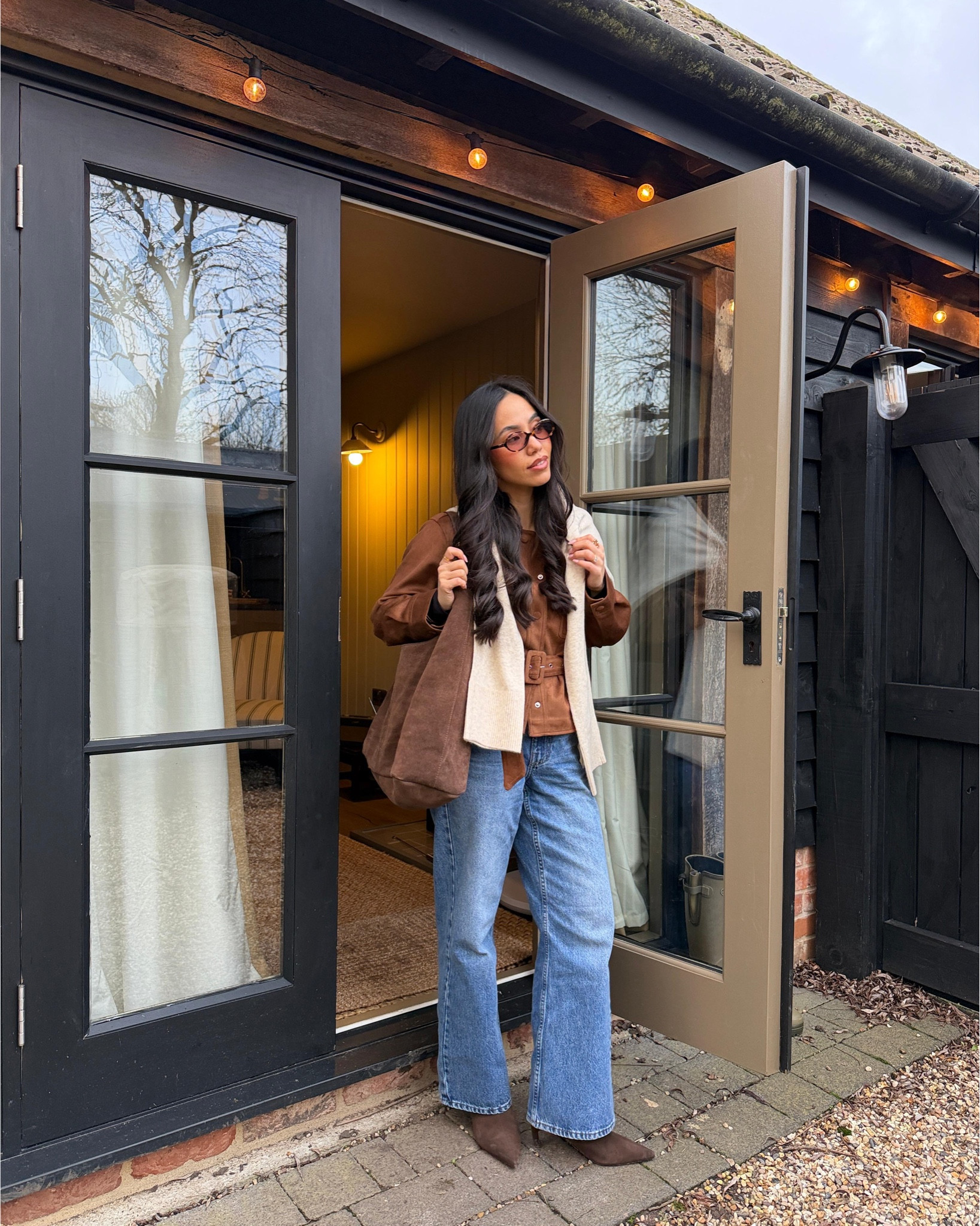 A girls’ trip to the countryside 🌳🪵☕️ wearing all River Island, tan faux suede jacket, beige knit and blue denim with chocolate brown suede accessories 

#LTKstyletip #LTKspring