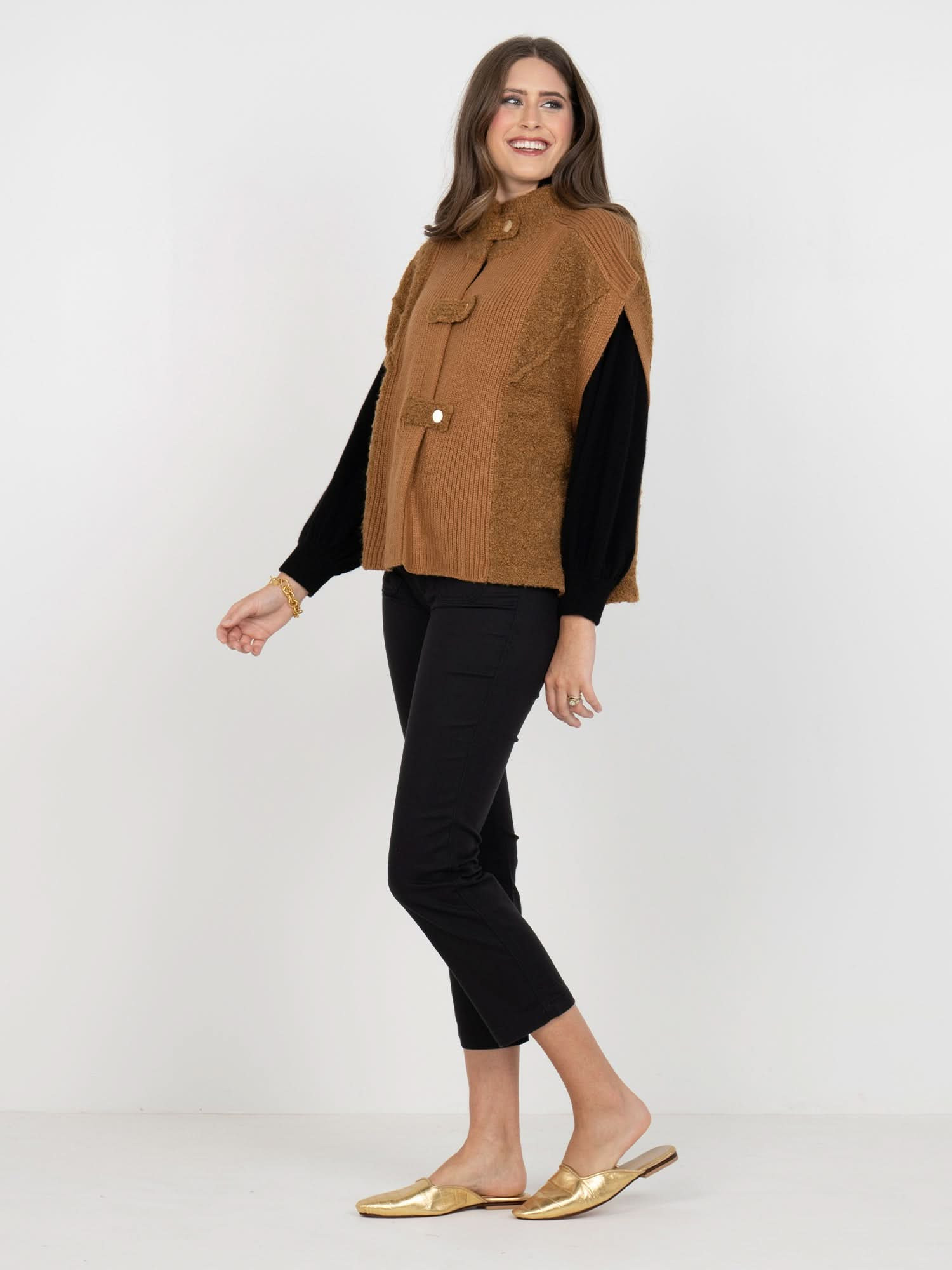 Dublin Cape in Lion | Emily McCarthy