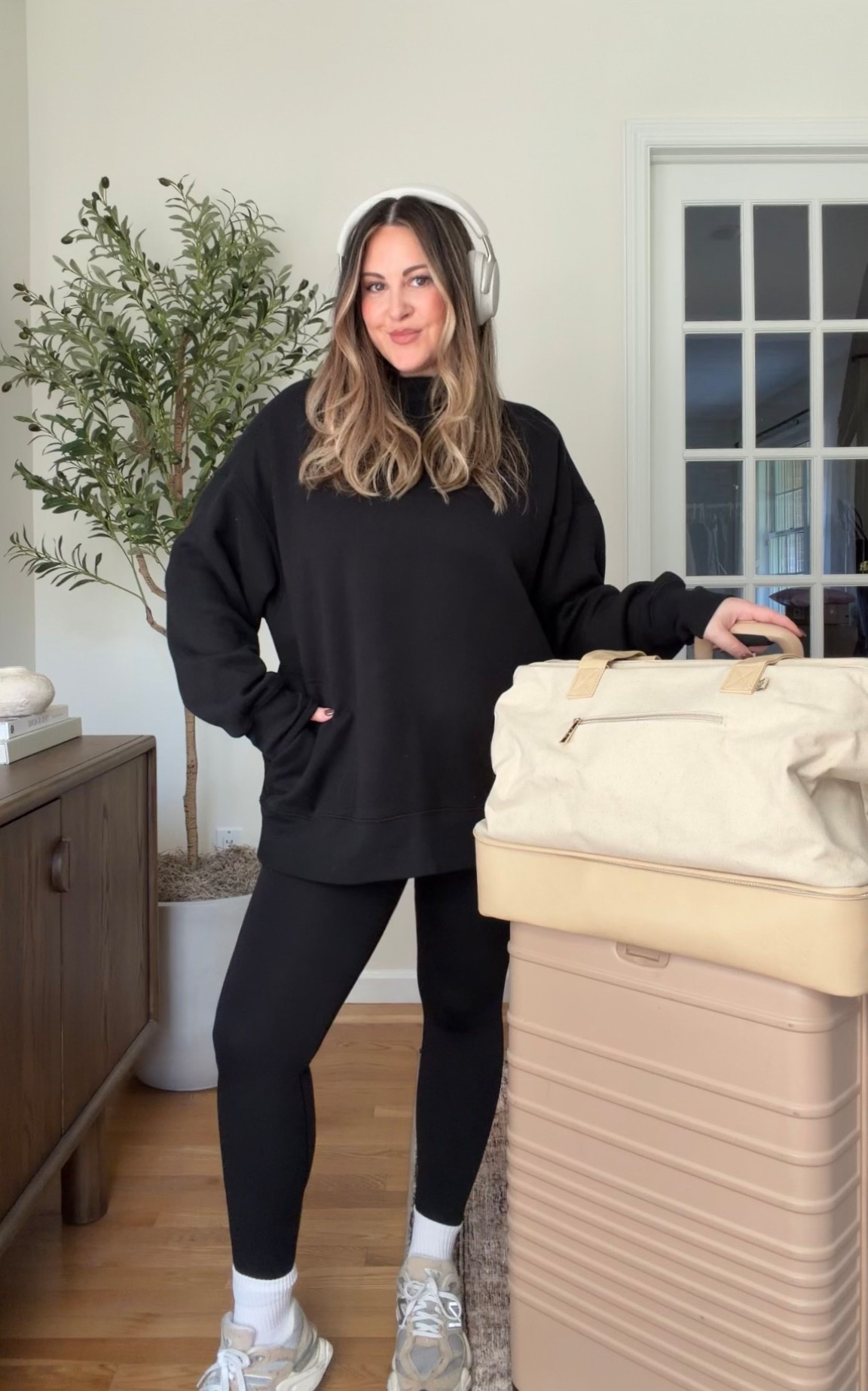 Travel day outfit idea from Aerie! Wearing M in everything. ✈️ travel outfit, travel ootd, airport outfit, matching set, aerie haul, aerie outfit, cozy outfit 

 

#LTKHoliday #LTKSeasonal #LTKTravel