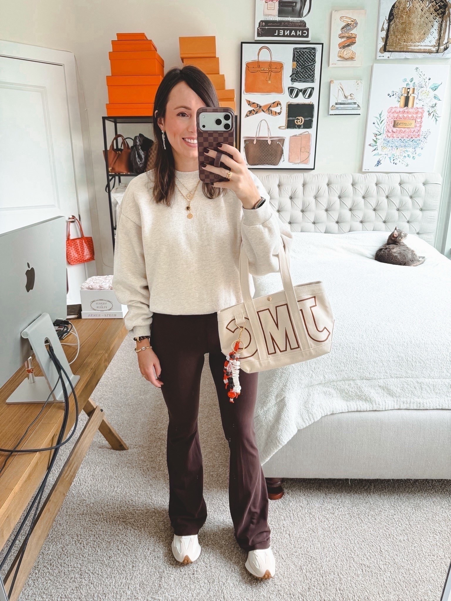 Comfy game day outfit with the cutest Baublebar NFL accessories and skeleton earrings!! My Loopy case matches perfect too! Use code styledjen for 10% off Loopy!



#LTKFindsUnder100 #LTKootd #LTKSeasonal